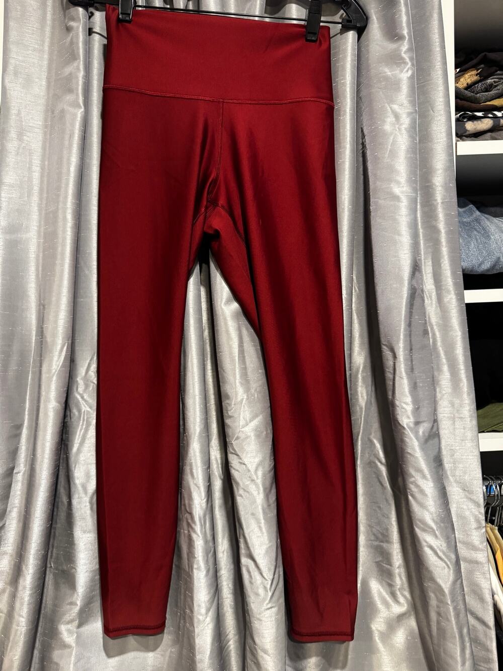 Alo Yoga Maroon Airlift High-Waisted 7/8 Leggings Sz M